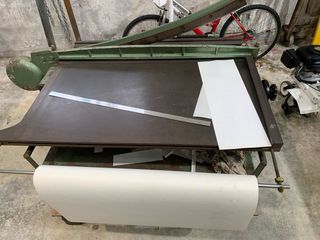 Guillotina industrial - Corta cartón y chapa