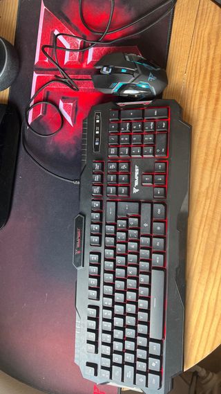 PC Gamer - Torre negra