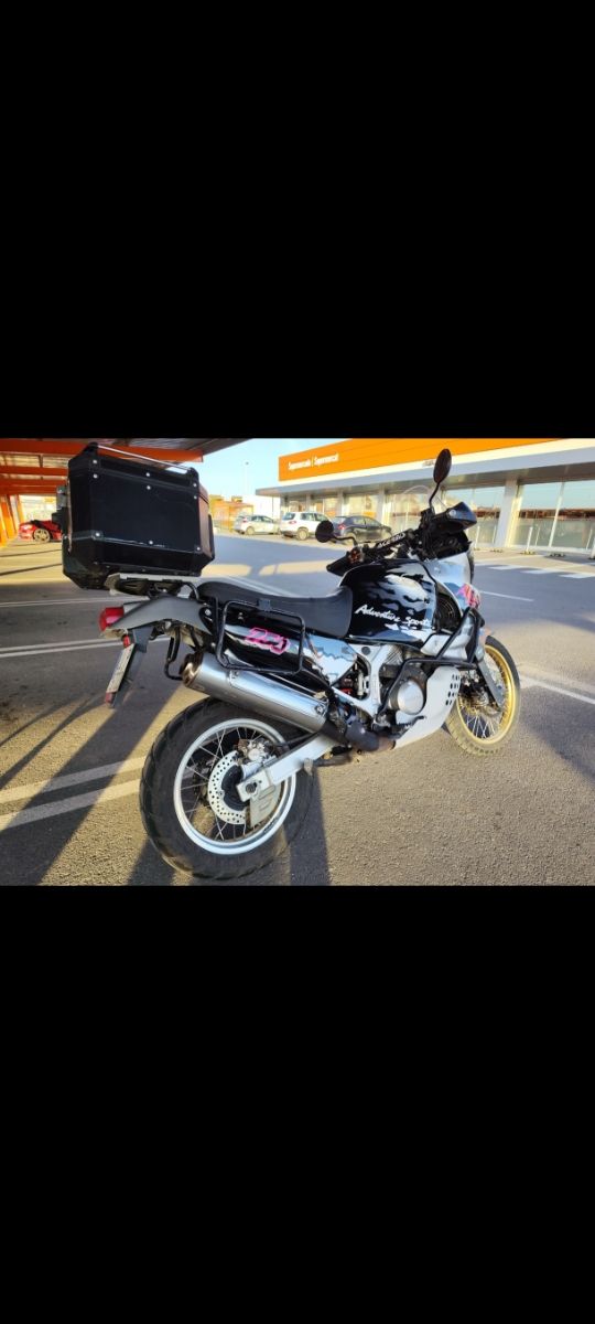 Honda África Twin RD07 750 (94)
URGE VENTA!! 