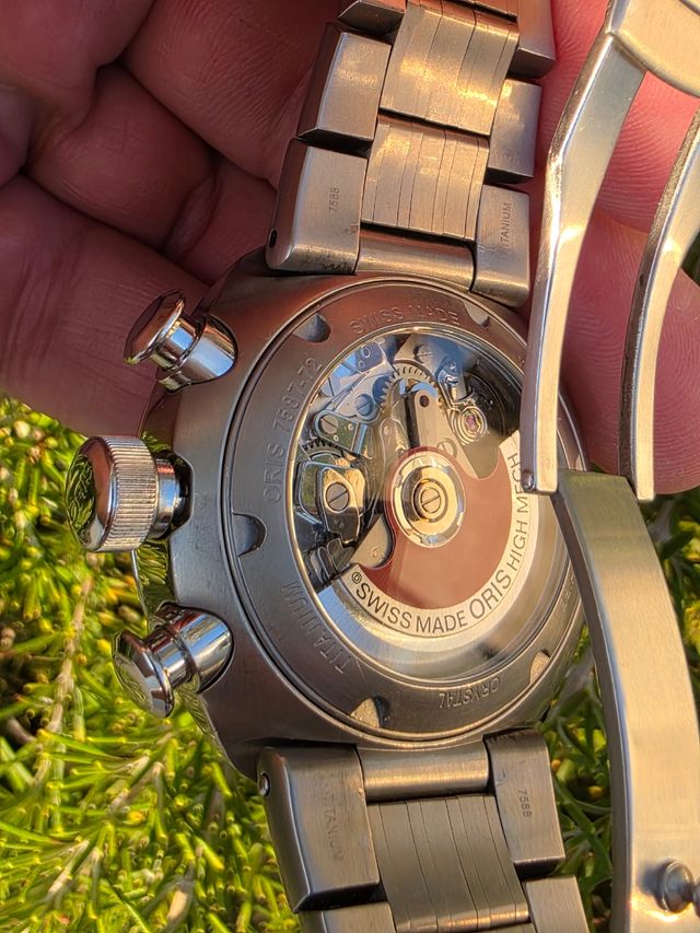 Oris 7587-72 TT3 Cronógrafo Titanio