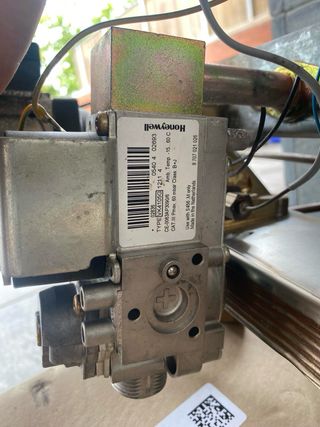 Piezas caldera  Junkers ZW23-1 precio de total