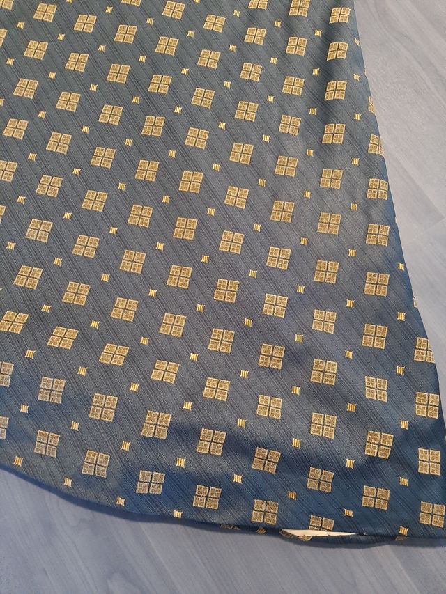 Tavolino tondo table habillee in seta