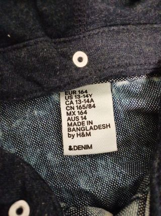 Chaqueta vaquera con capucha A ESTRENAR talla 14
