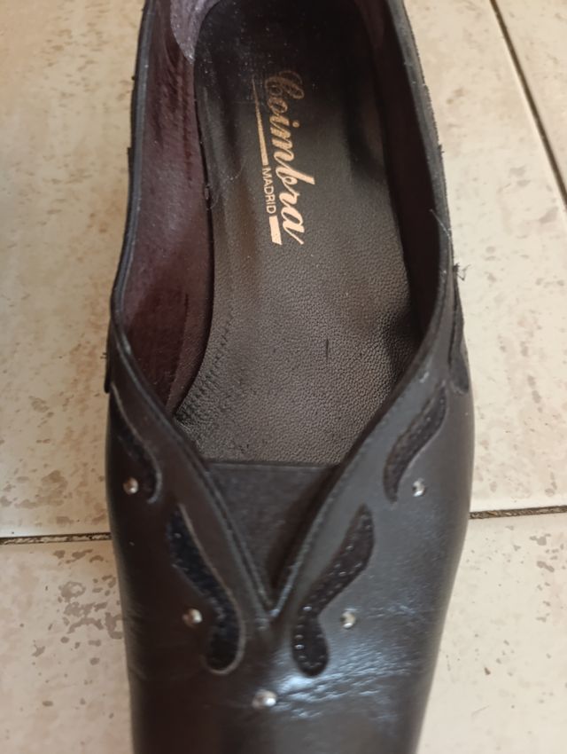 2 Zapatos de salón de piel talla 36