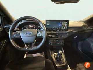 Ford Focus 1.0 Ecoboost MHEV 114kW ST-Line