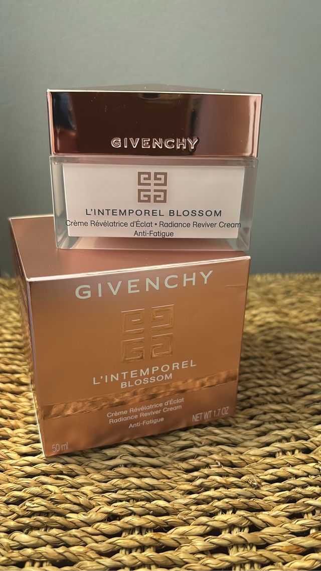 Crema Givenchy L’Intemporel Blossom 50ml