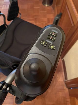 Silla de ruedas con motor Martinika