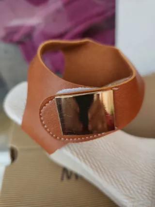 Sandalias cuña marrón beige #38
