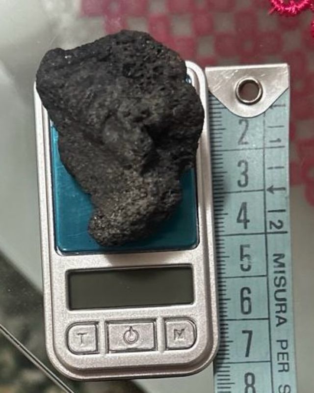Roccia vulcanica 12,21g.