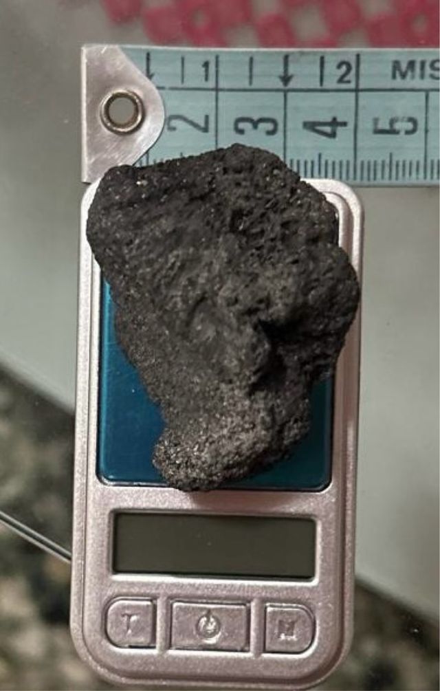 Roccia vulcanica 12,21g.