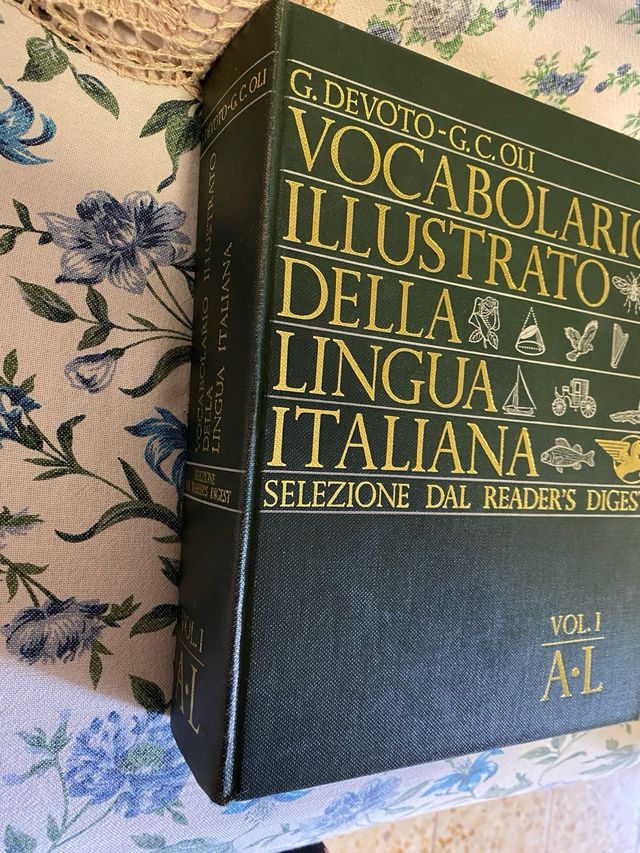 Vocabolario illustrato della lingua italiana