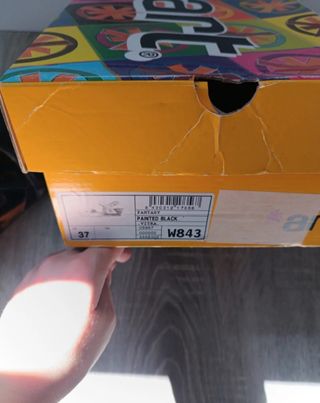 Sandalias Art negras y multicolor