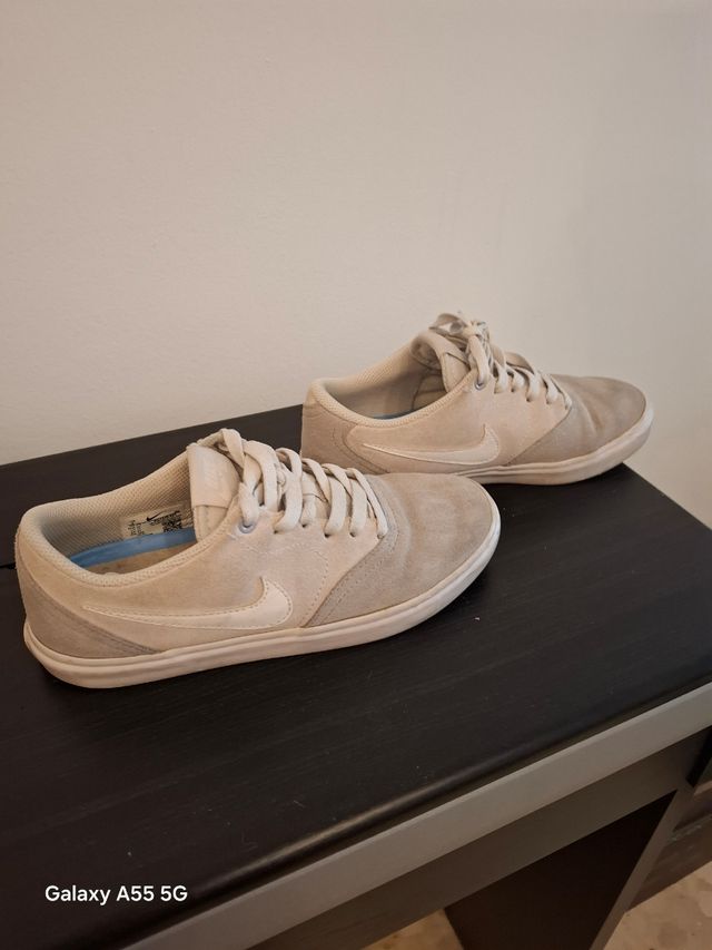 Zapatillas Nike SB - Beige/Gris