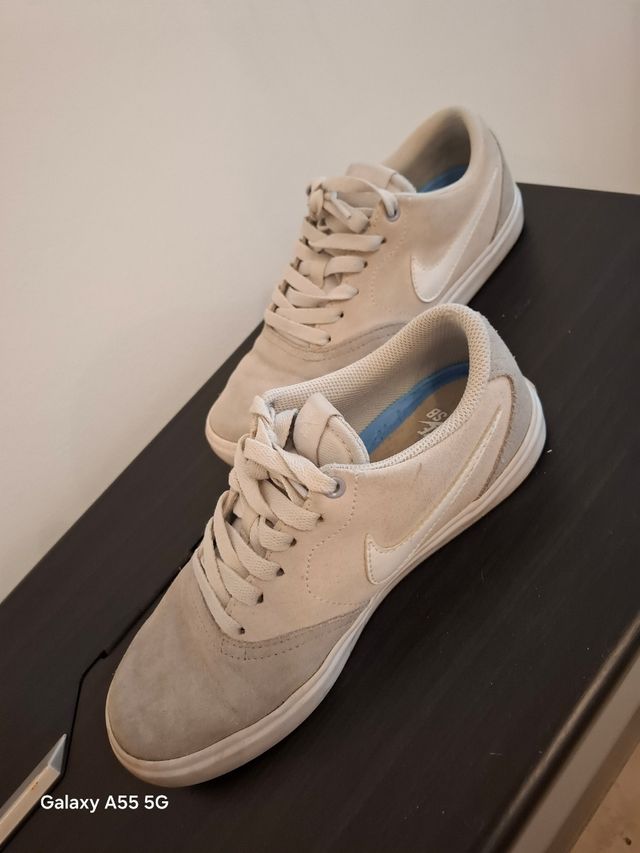 Zapatillas Nike SB - Beige/Gris