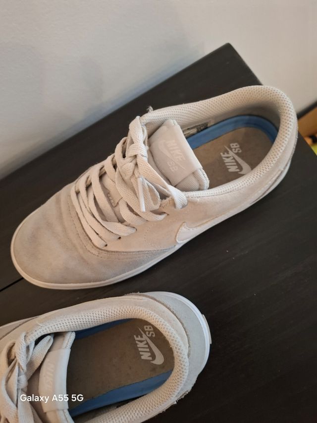 Zapatillas Nike SB - Beige/Gris