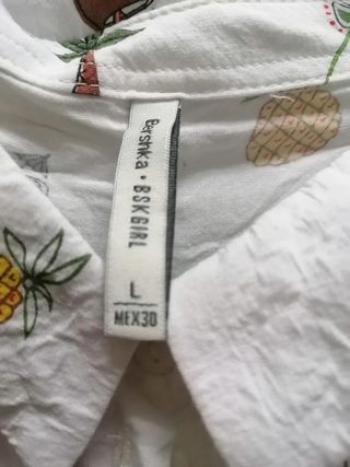 Camisa hawaiana blanca