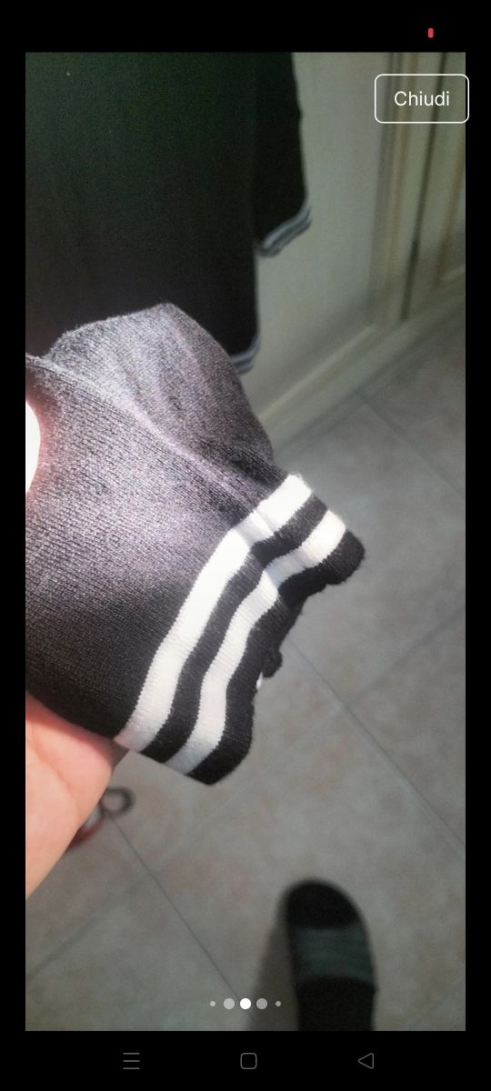 Maglia nera scollo rotondo