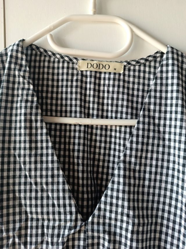 Vestido vichy blanco y negro