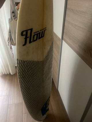 Tabla surf Flow Wave Machine