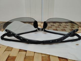 Gafas sol deportivas grises