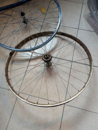 Lotto Set Cerchi bicicletta 26" e 28" vintage