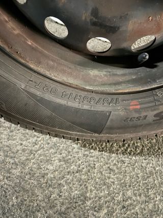 4 Llantas 14" con neumáticos