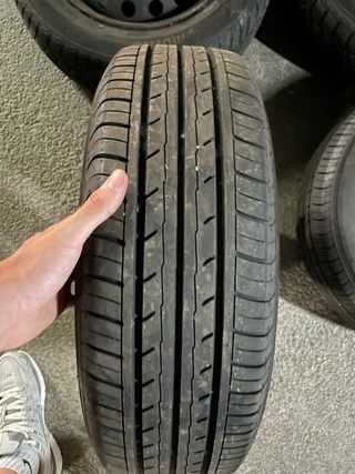 4 Llantas 14" con neumáticos