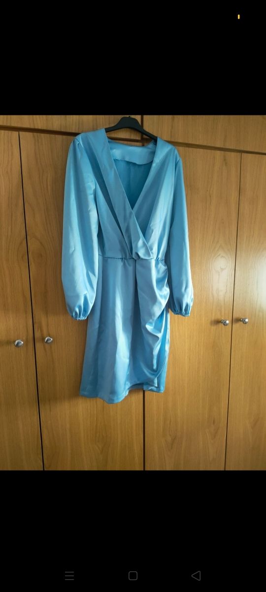 Vestido azul evento corto