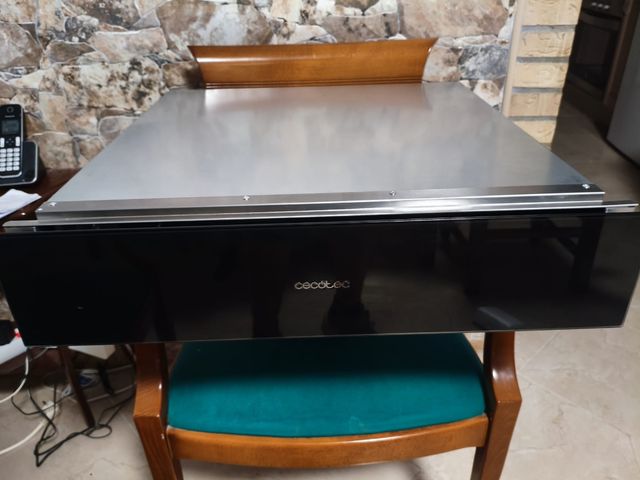 Calentador de platos Cecotec 60cm