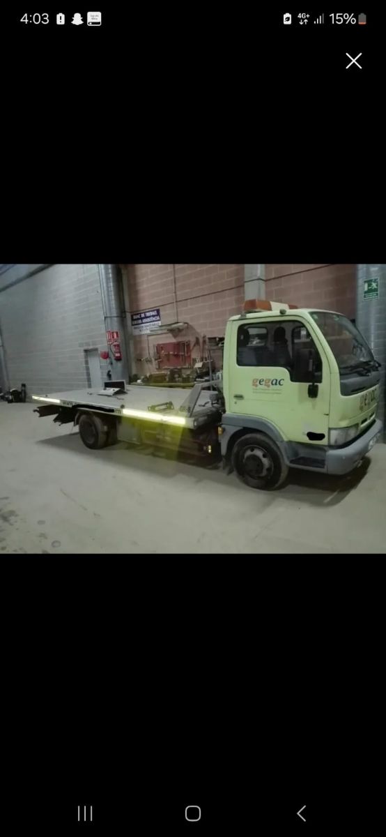 Nissan Cabstar 2004 - foto 1