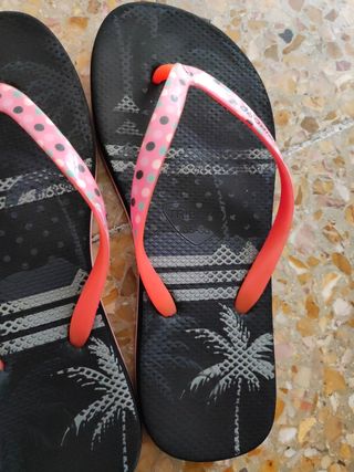 Chanclas Tribord - Negras y Rosas