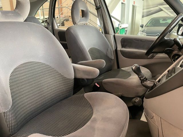 Citroën Xsara Picasso 1.6 HDi 110 Exclusive 