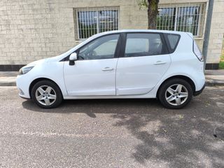 Renault Scenic 2013