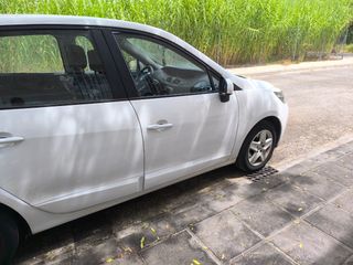Renault Scenic 2013