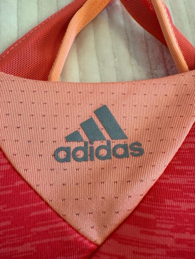 Top Adidas rosso sportivo donna gym paleatra