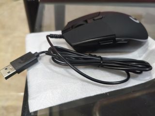 Ratón Logitech - Negro
