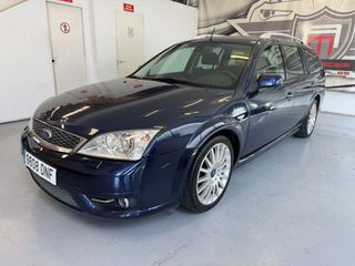 Ford Mondeo 3.0i V6 ST 220 Wagon 