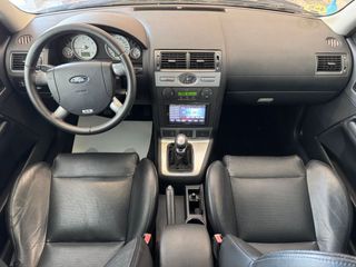 Ford Mondeo 3.0i V6 ST 220 Wagon 