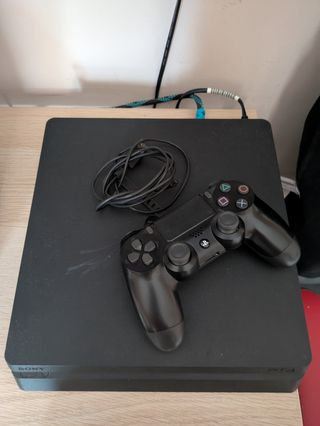 PS4 (PlayStation 4) 1TB - Negra
