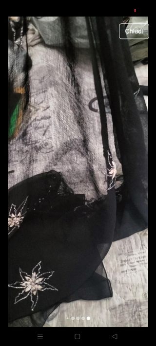 Pashmina nera ricamataPashmina foulard ricamato