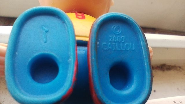 Figuras Caillou y amigos