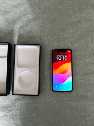 iPhone 11 blanco 128GB
