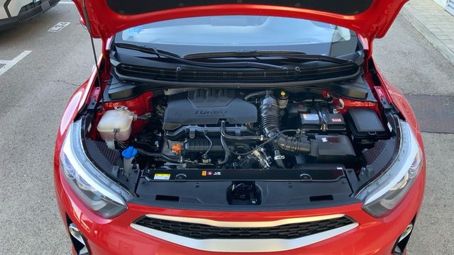 Kia Stonic 1.0 T-GDI MHEV IMT 74KW CONCEPT 100 5P