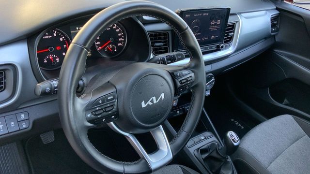 Kia Stonic 1.0 T-GDI MHEV IMT 74KW CONCEPT 100 5P