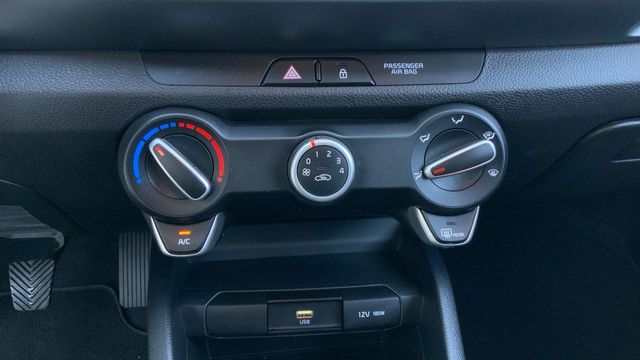 Kia Stonic 1.0 T-GDI MHEV IMT 74KW CONCEPT 100 5P