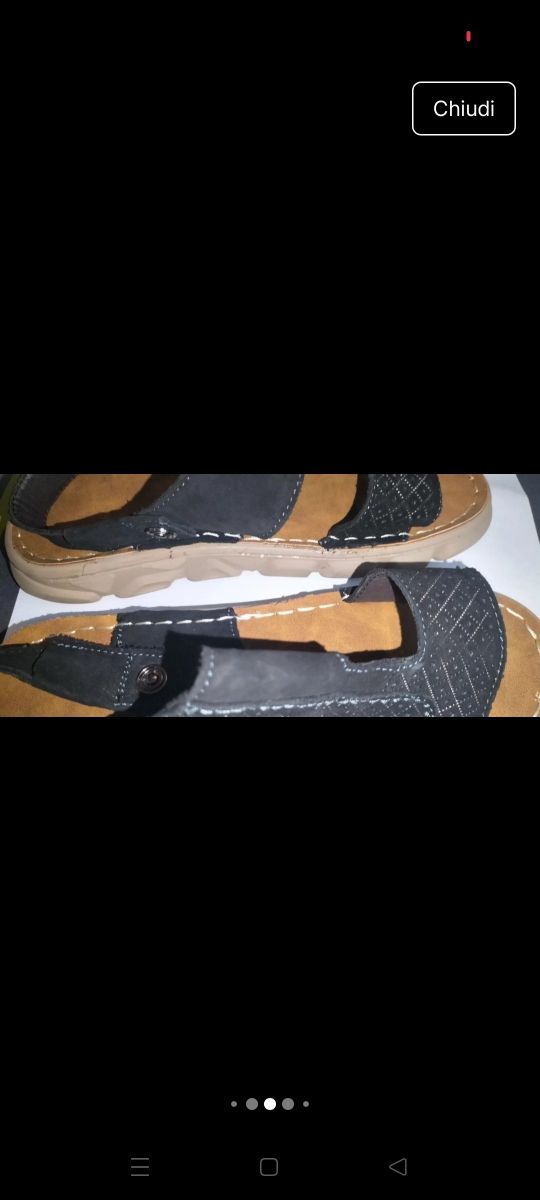 Sandali estivi neri e marroni