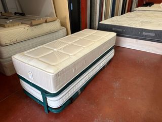CAMA NIDO Y COLCHON FLEX QUEENS MULTI VISCO 80x190
