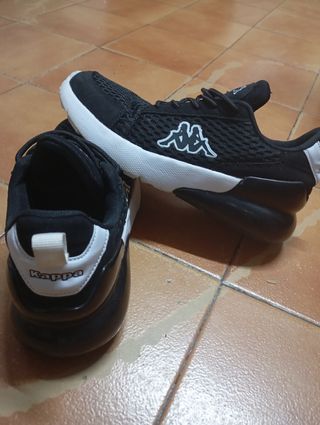 Zapatillas Kappa negras
