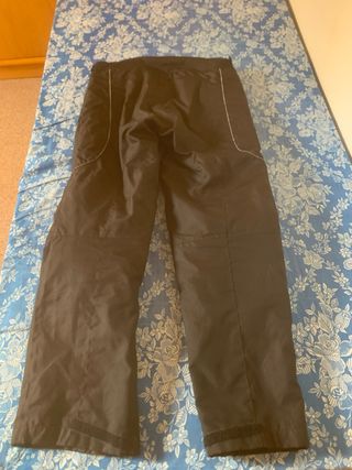 Pantalon y chaqueta moto