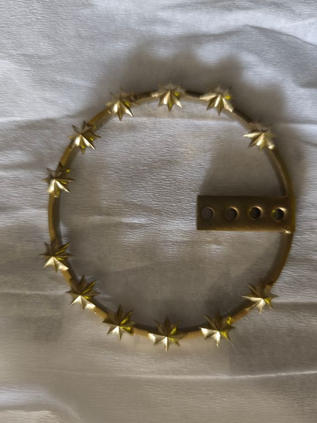 Aro dorado de estrellas - 6cm 